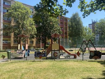 Pronájem bytu 2+1, 54 m², Josefa Lady, Frýdek-Místek -Místek - 15