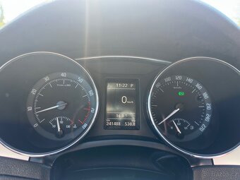 Škoda Superb II 3.6 V6 - 15