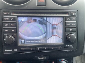 Nissan Qashqai 1.6i 2013 rok - 15