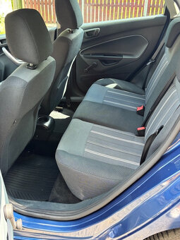 Ford Fiesta - 15