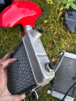 Termostat relatko elektrika chladic na VTR 1000F Firestorm - 15