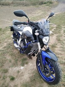 Yamaha MT07 - 15