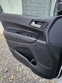 Dodge Durango R/T 5.7 V8 Hemi r.v.2021 novy model - 15