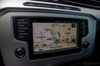 Volkswagen Passat Variant 2.0 TDI DSG - 15