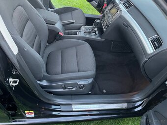 Škoda Superb 2 2014 2.0 TDi 125kW DSG F1 xenon - 15