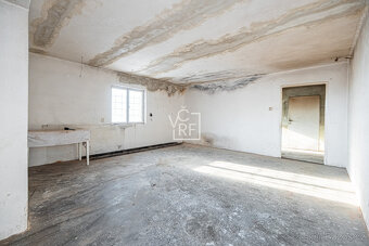 Prodej rodinného domu v obci Osice - Polizy - 15