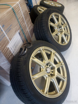 17´ x 8, 5x 114,3 ( EVO 6, Subaru...) - 15