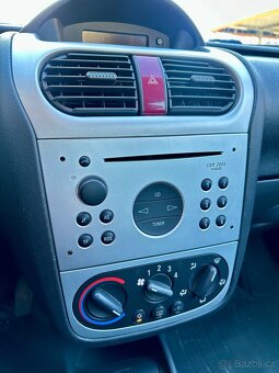 Opel Corsa 1.2 V16 - 15