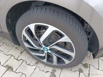 BMW i3 Lodge design , tepelné čerpadlo, velká naviagce - 15