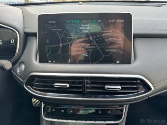 MG EHS PHEV Luxury 1.5 190kW AUT. Panorama - Zálohováno - 15