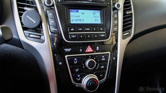 Hyundai i30 CW, 1.6 CRDi, 94kW, SR kúpa - 15