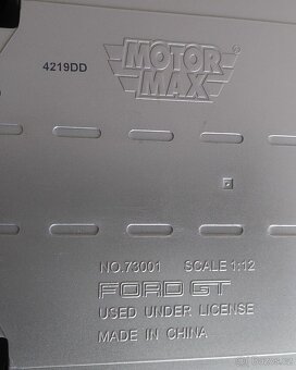 Ford GT 2004 1:12 - 15