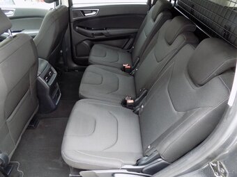 Ford S-MAX 2.0TDCi/Titanium/AT/LED/ - 15