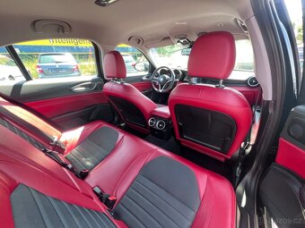 Alfa Romeo Giulia - 15