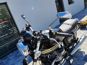 Moto Guzzi v7 - 15