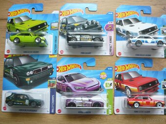 AUTÍČKA HOT WHEELS - 15