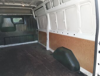 Prodám Ford transit L3H2 najeto 179.000km - 15