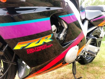 Yamaha FZR 600R, plně funkční, velmi zachovalá - 15