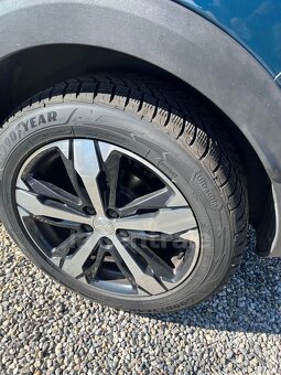 PEUGEOT 3008 II (2) BlueHDi 130 S&S ALLURE 01/2022 - 15