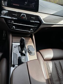 BMW 540D kombi G31 - 15