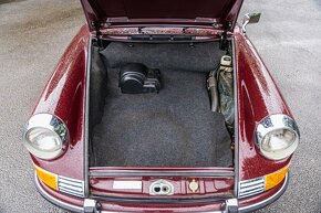 1969 Porsche 911E Targa - 15