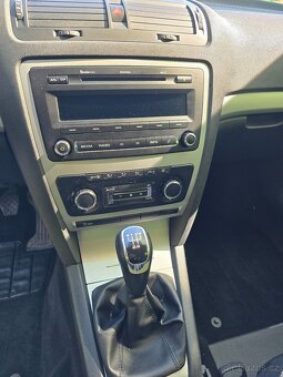Škoda Octavia kombi 1,6TDI 2012 - 15