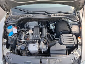 Škoda Octavia 2 kombi 1.2TSi 77kW,aut.klimatizace,senzory - 15