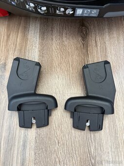 Autosedačka Britax Römer babysafe isense s otočnou základnou - 15