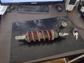 Suzuki GSXR 2000-2003 - 15