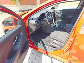 Hyundai i30,2021,1.5DPi,1.maj,ČR,serv.k,FullLED,záruk,45tkm - 15