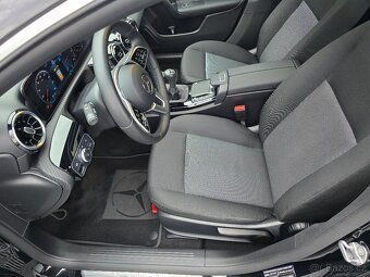 ⭐Mercedes-Benz CLA 180d/85KW/MANUÁL/2.MAJ/DPH⭐ - 15