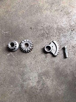 Originální nové válce zdvihátka ventilů rozvodová kola - 15