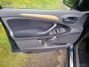 Ford Galaxy 2.0tdci - 15