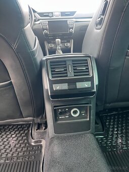 Škoda Superb 3, 205kw benzín 4x4 - 15