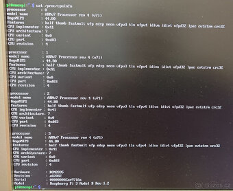 Raspberry Pi 3 Model B v1.2 - krabicka - zdroj - 8GB SD - 15