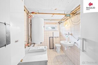 Prodej rodinného domu 276 m2 Broumarská, Praha - 15