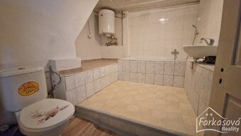 Rodinný dům na ulici Máchova v centru Lanškrouna - 15