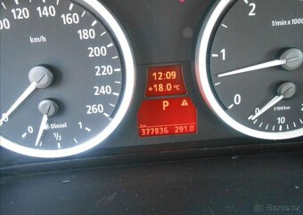 BMW Řada 5 3,0 D 160 kW Serviska nafta - 15