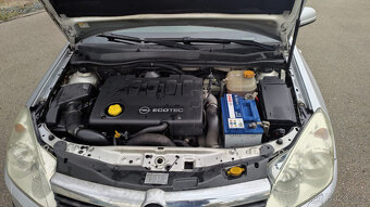 Opel Astra 1.9 CDTI - 15