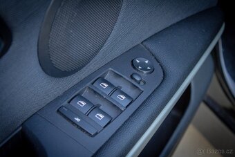 BMW Rad 3 Touring 330d xDrive A/T - 15