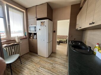Prodej bytu 3+1, 80m2, lodžie 12m2, zděné jádro, Pardubice-D - 15
