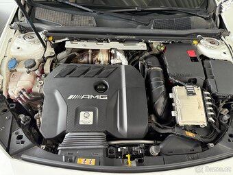 Mercedes A45S AMG - 15