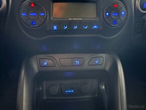 Hyundai ix35 2,0 CRDI 135kW,4X4,SERVISKA,ČR - 15