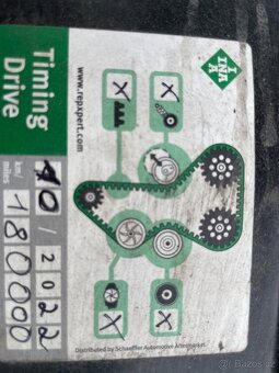 VW Touran 1,6TDi, mód 2011, naj 205000km - 15