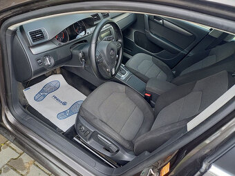 Volkswagen Passat 1.6 TDi-digiklima+alu.kola+Navi+ROZVODY - 15