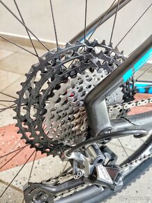 MTB MONDRAKER-XTR,KARB.KOLA,FOX VIDL.-170-185cm-P.C.=229 tis - 15