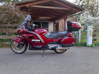 Honda ST 1100 - 15