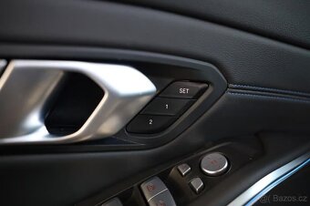 BMW 330e xDrive M Sport 4x4 - 15