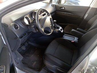 Peugeot 5008 1.6Hdi 82kw - 15