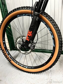 Trailové karbonové kolo Cube Stereo 140 HPC Race 27.5 - 15